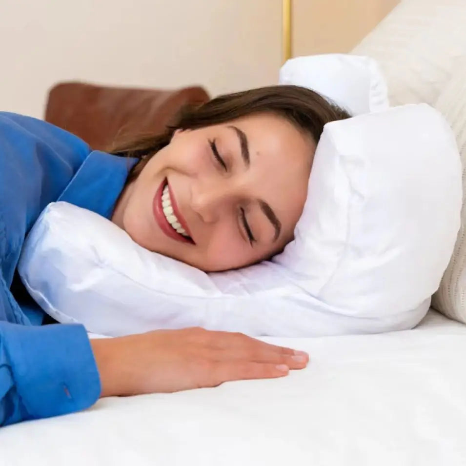 Anti Wrinkles Pillow — Sleep on your side without worrying about creases or wrinkles.