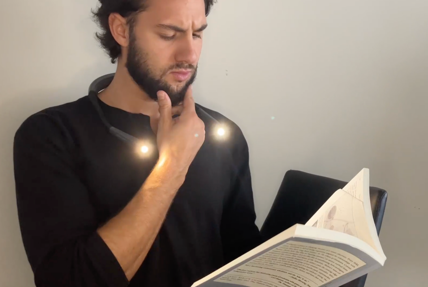 NECKNIGHT-Rechargeable Reading Light