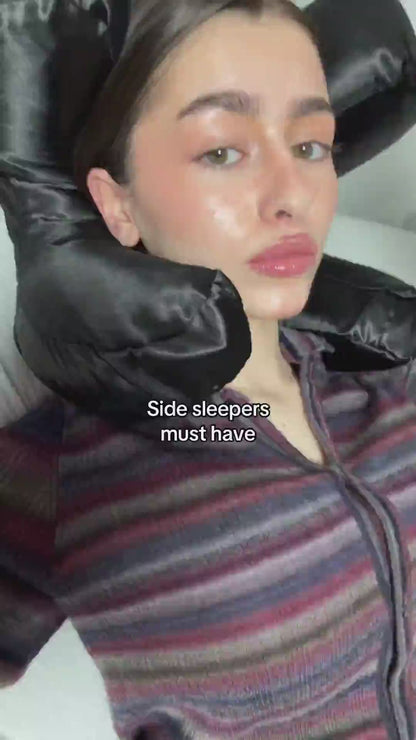 Anti Wrinkles Pillow — Sleep on your side without worrying about creases or wrinkles.